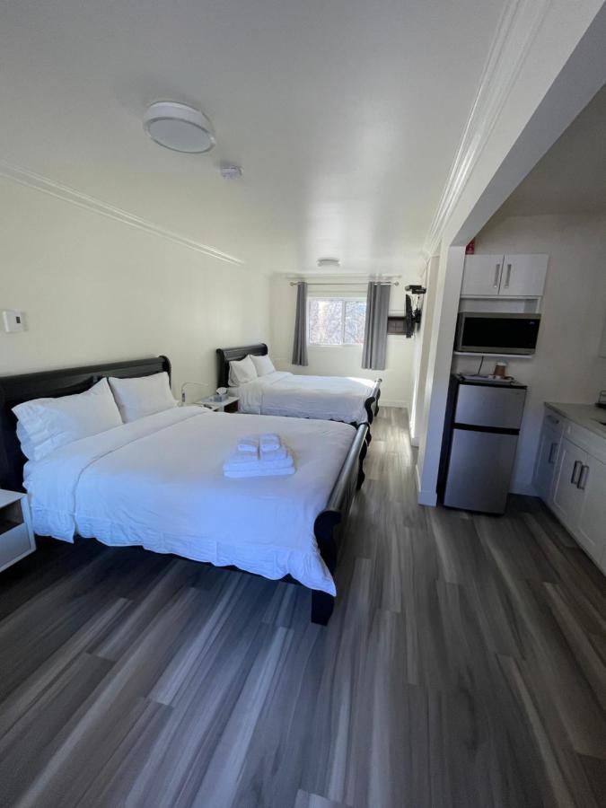 Destination Inn Radium Hot Springs Buitenkant foto